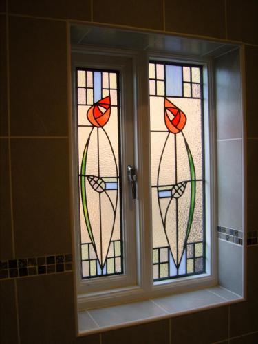 Mackintosh style windows in a bathroom